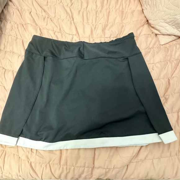Champion athletic skirt skort elastic waistband -Size Medium - Picture 3 of 6